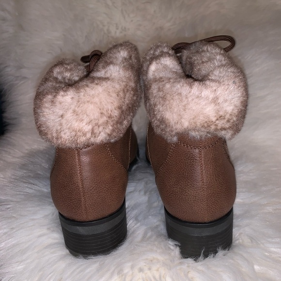 SOUL Naturalizer
Quentin Faux Fur Boot - Picture 10 of 10